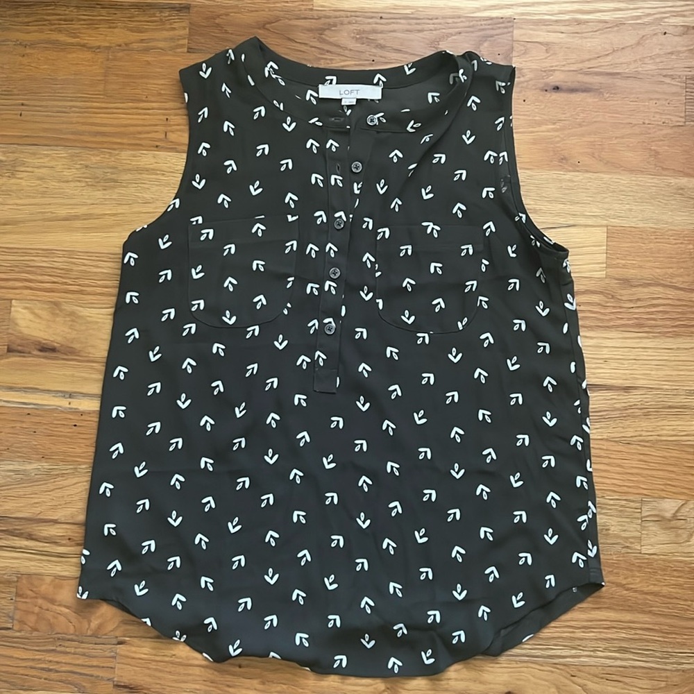 Loft mixed media top